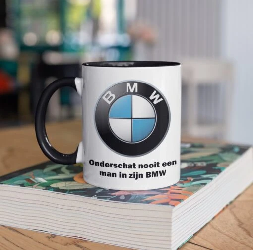 Cadeau Mok BMWrijder - Onderschat Nooit Een Man In Zijn BMW - Zwart Handvat- Kado Beker Voor Vader-opa-broer-neef-oom-zoon-papa -Kookwaren Verkoop 1200x1184 5