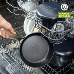 GreenPan Copenhagen Stoofpan Met Deksel En Extra Handvat 28cm/4.3L -Kookwaren Verkoop 1200x1200 845