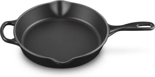 Le Creuset Hoge Ronde Skillet Mat Zwart 26cm -Kookwaren Verkoop 1200x597 6